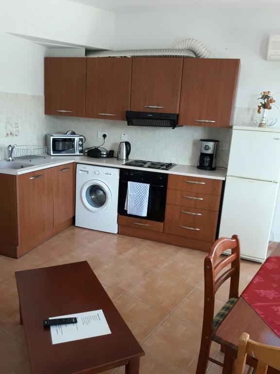 Yialos Apartments Пісурі Екстер'єр фото
