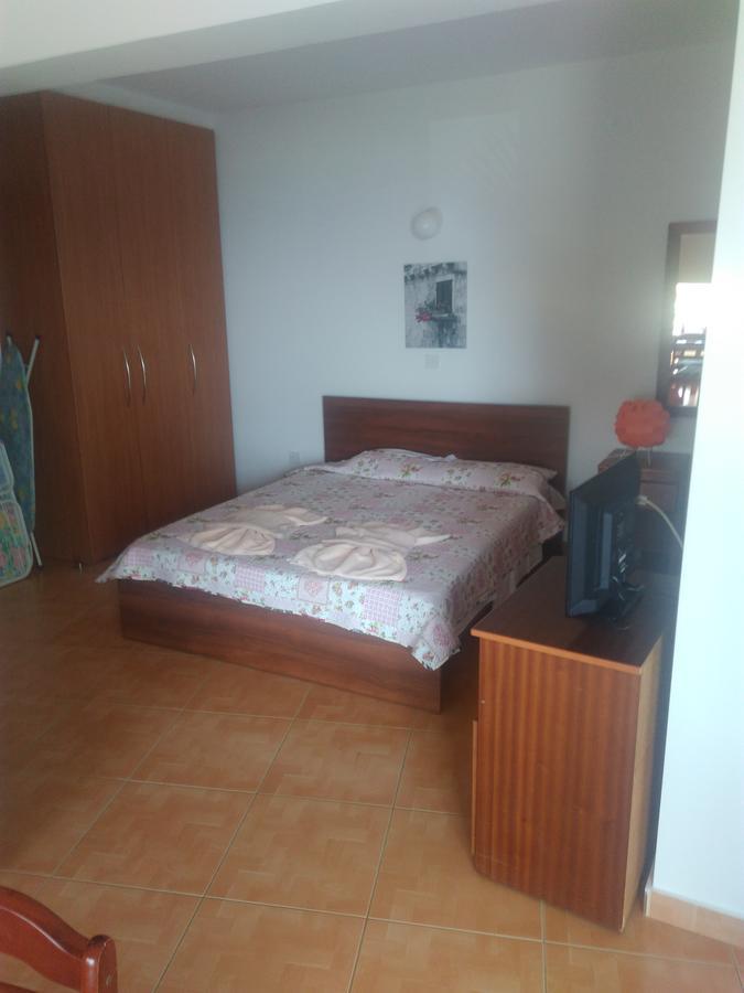 Yialos Apartments Пісурі Екстер'єр фото